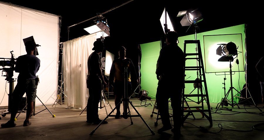 Plateau de tournage professionnel - Coproduction OBOUO x Canal+ International